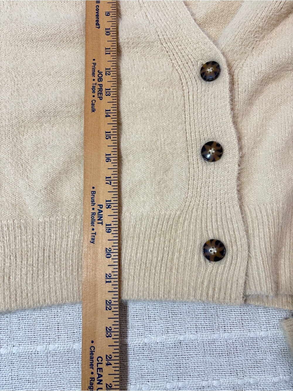 Urban Outfitters Cream Fuzzy Oversized Button Cardigan Sweater Size Small - Picture 11 of 12